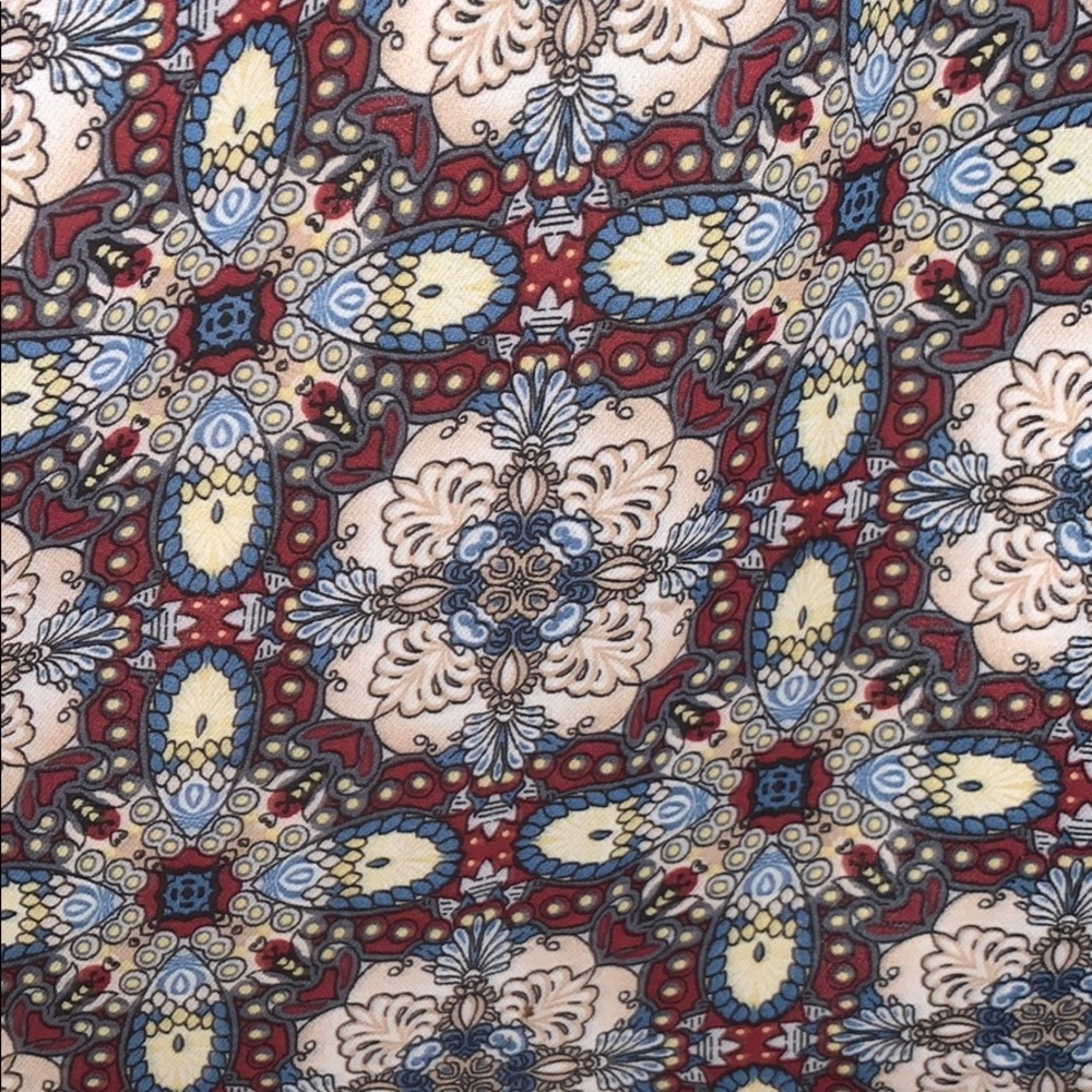 Patterned Dress - Picture 3 of 3